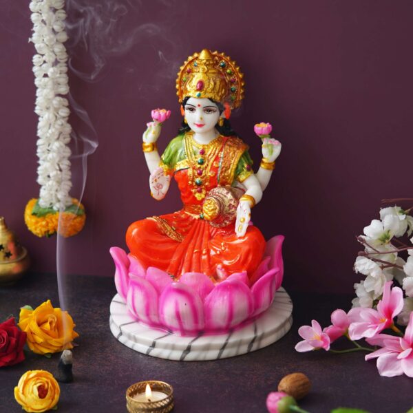 Hindu Goddess Lakshmi Statue Sitting on Lotus Flower (10.5 Inch) - Image 8